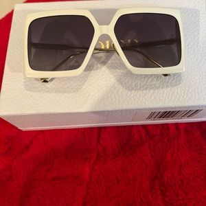 DIOR SUNGLASSES